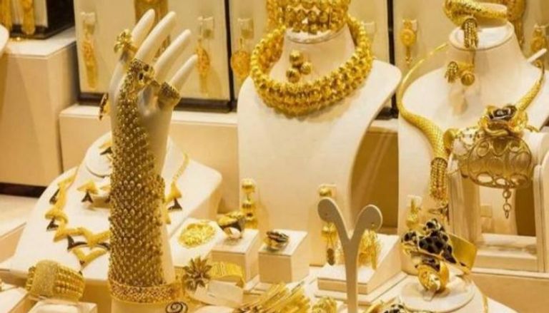 مشغولات ذهبية - أرشيفية