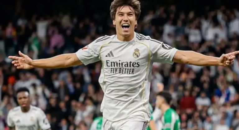 فينيسيوس جونيور وتشابي ألونسو