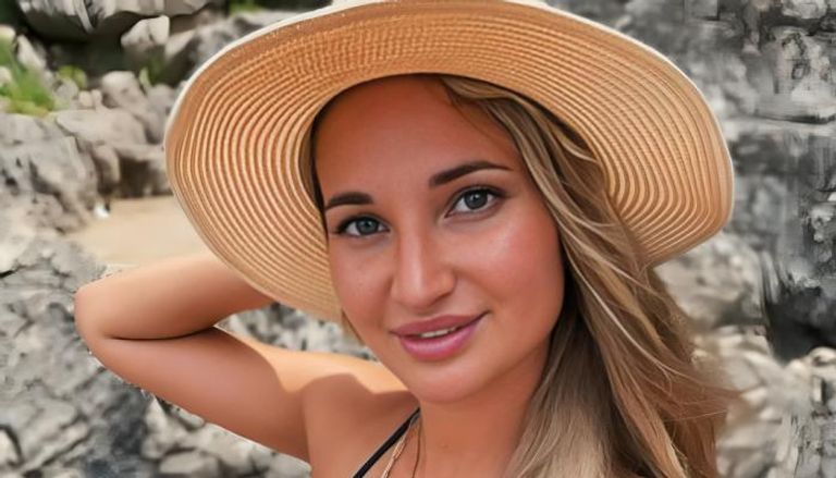 المؤثرة الإيطالية يوليا بورتسيفا