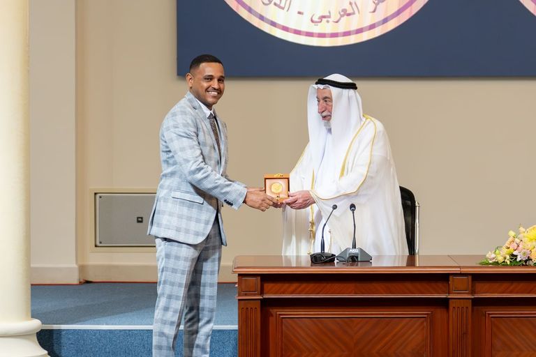 مهرجان الشارقة للشعر العربي مهرجان الشارقة للشعر العربي