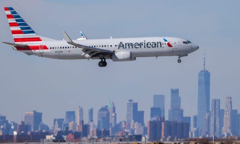 شلل جوي في الكاريبي.. كيف تسببت أزمة فنزويلا في إلغاء الرحلات الجوية؟