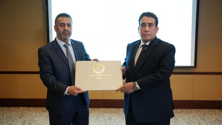 محمد المنفي يعتمد الميثاق الوطني للمصالحة الوطنية