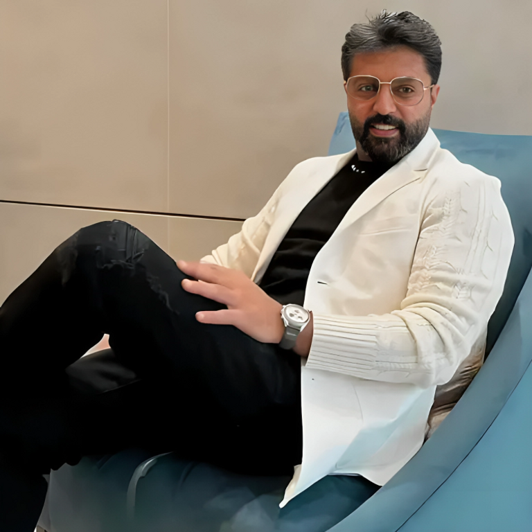 مشهور السوشيال ميديا الكويتي يعقوب بوشهري