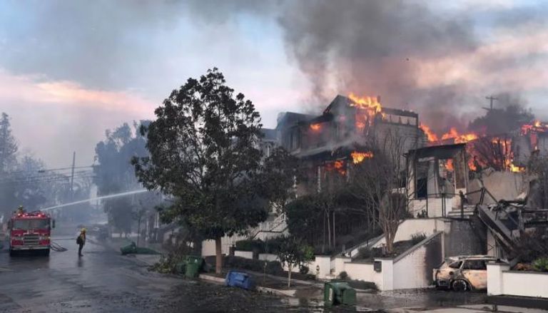 حرائق لوس أنجلوس