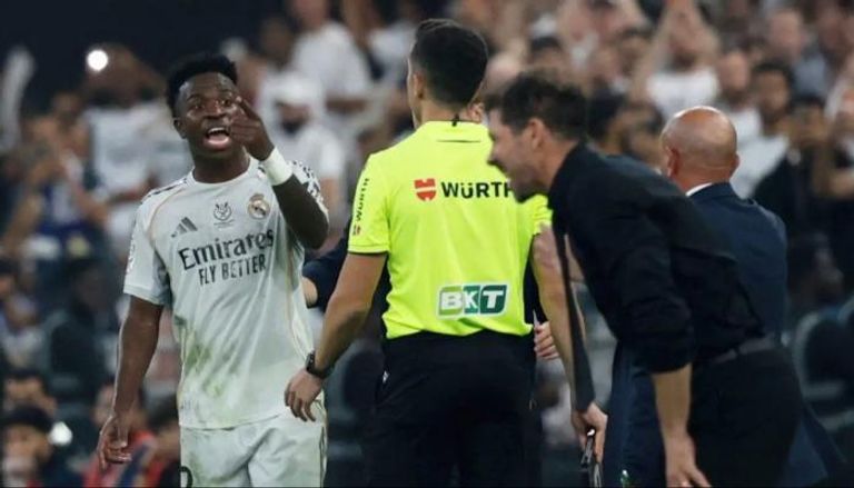 دييغو سيميوني وفينيسيوس جونيور