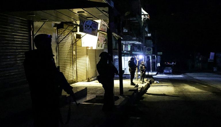 جانب من عمليات التمشيط في حي الشيخ مقصود بحلب