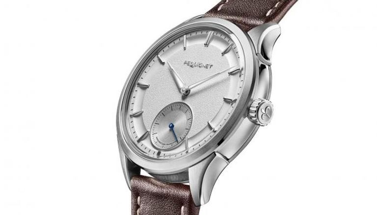 ساعة "رويال باريس" 