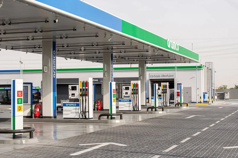 أرامكو السعودية تطرح بنزين 98 