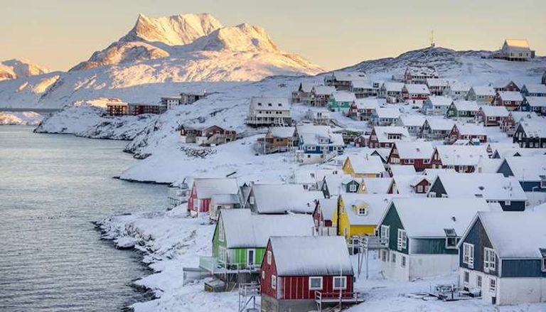 قوات بريطانية خلال تدريب في القطب الشمالي