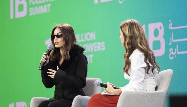 جلسة "اعترافات صانع محتوى"