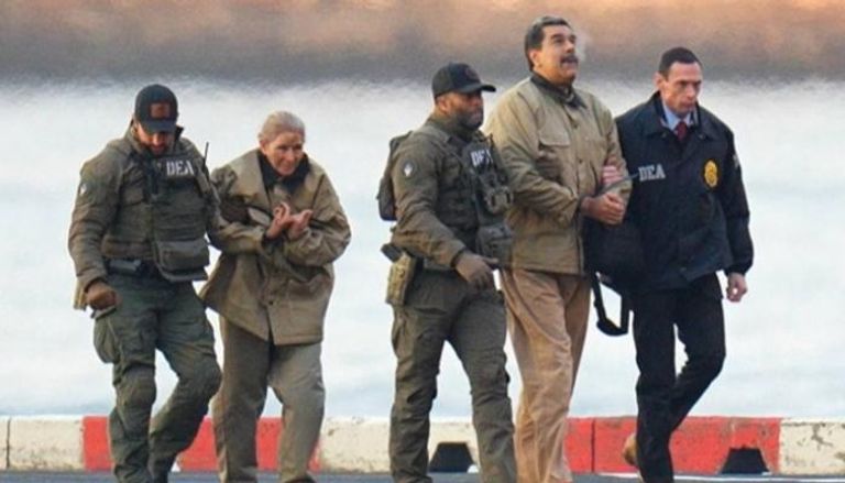 مادورو وزوجته بعد اعتقالهما