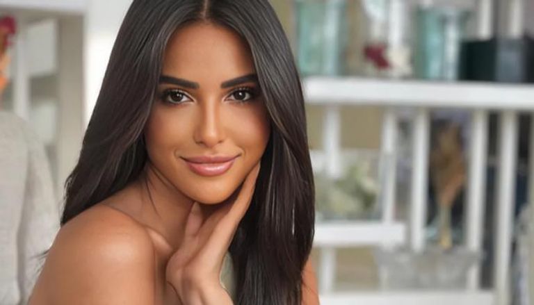 الفنانة آية سماحة