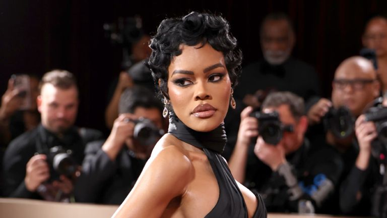 إطلالات النجمات في حفل غولدن غلوب 2026