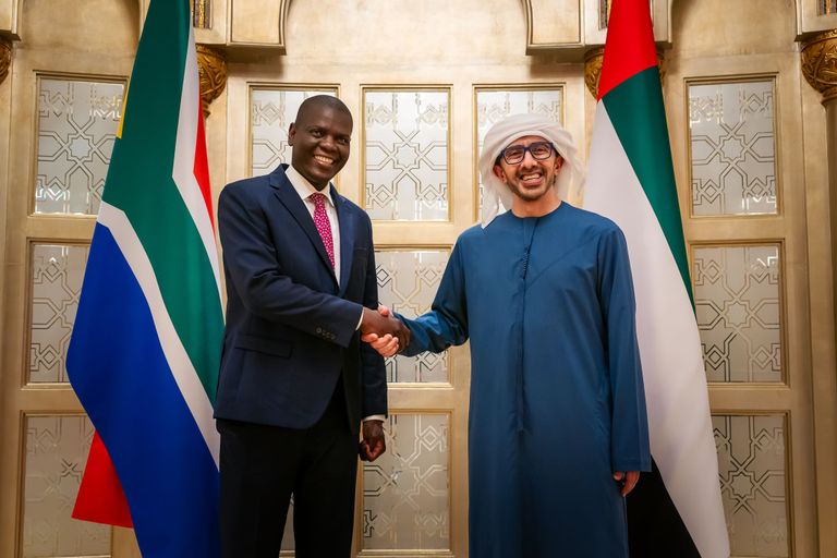 الشيخ عبدالله بن زايد آل نهيانمع جمشيد خودجاييف