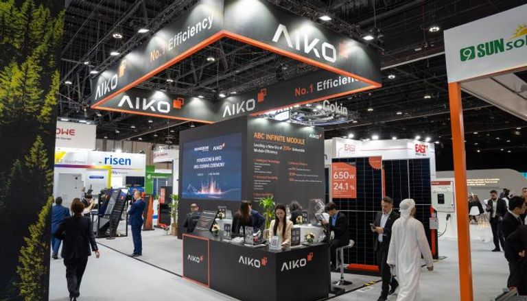 شركات صينية تعرض تقنيات متطورة للطاقة الشمسية 