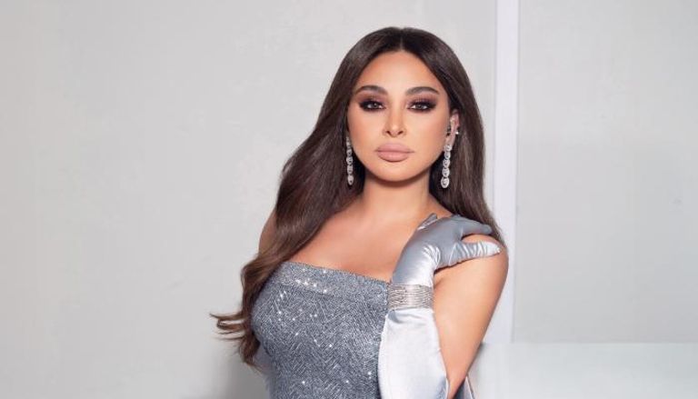 الفنانة إليسا