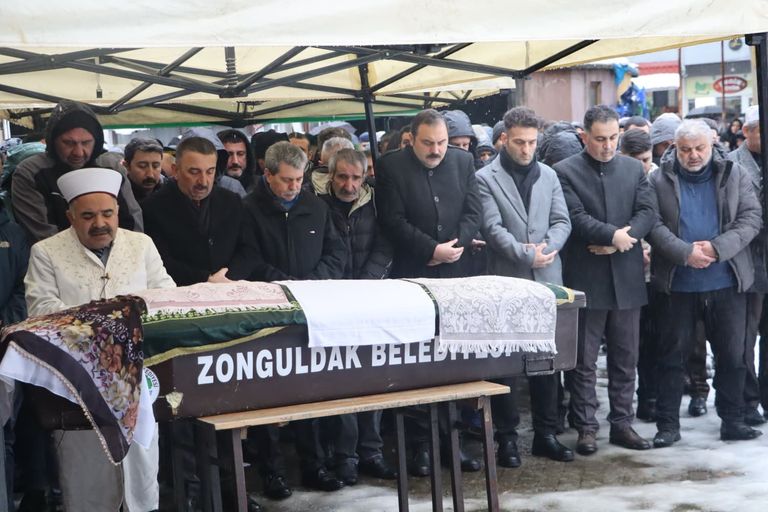 وفاة أم تركية اختناقا 