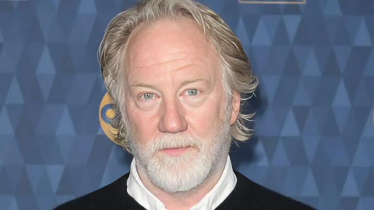 الممثل الأمريكي تيموثي بوسفيلد