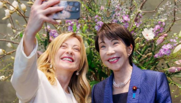 ميلوني وتاكايتشي