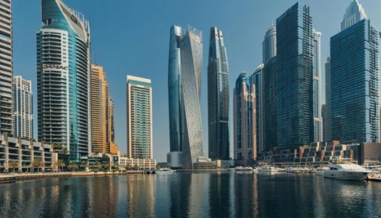 الإمارات تعزز قوتها الاقتصادية في كل المجالات