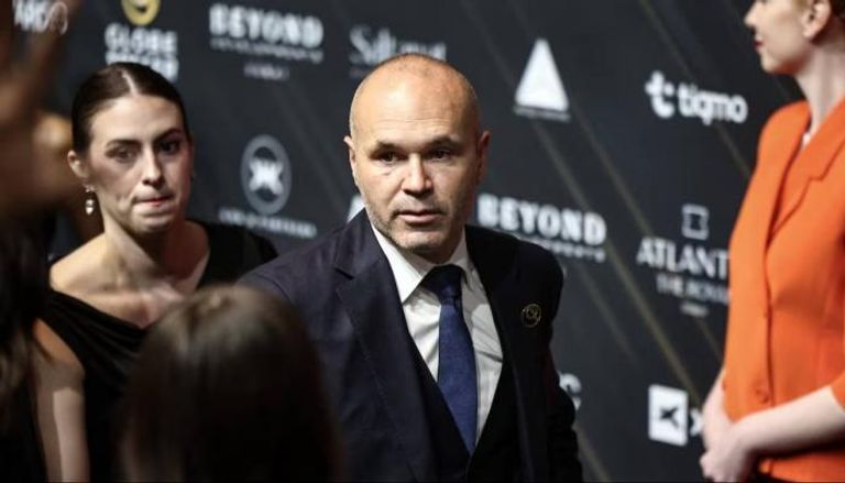 أندريس إنييستا أسطورة برشلونة ومنتخب إسبانيا