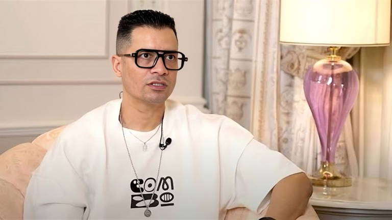 الفنان حسن شاكوش