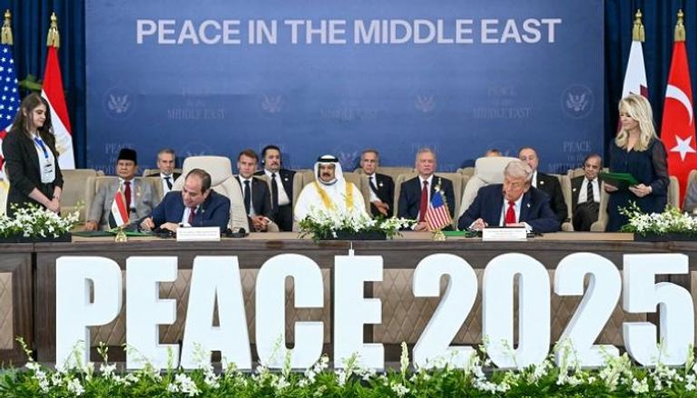 الرئيسان الأمريكي والمصري يوقعان خطة ترامب بشأن غزة- أرشيفية