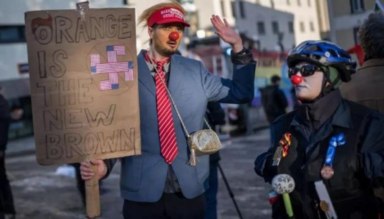 احتجاجات دافوس