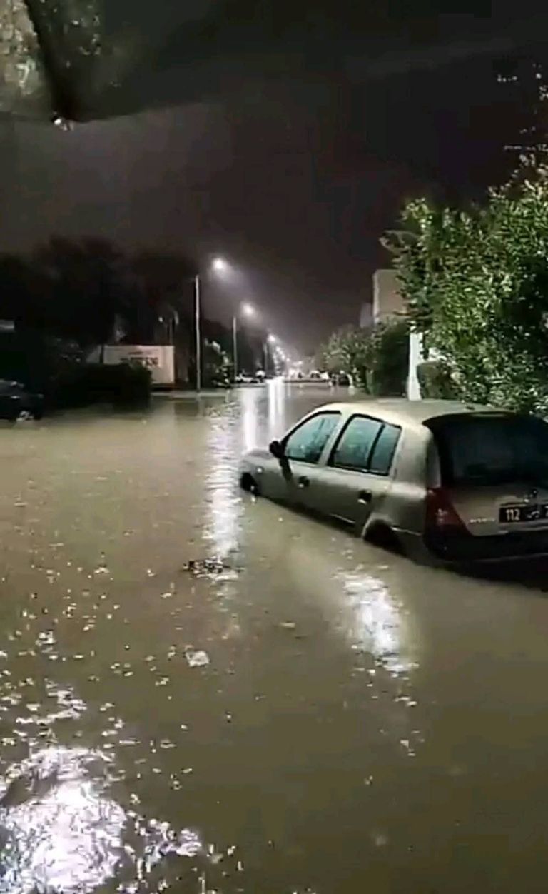 صورة من الفيضانات بتونس 