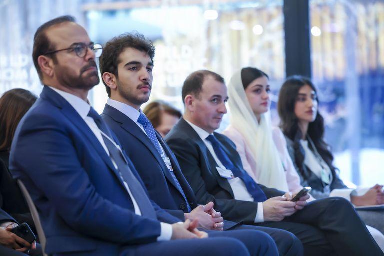  الشيخة لطيفة بنت محمد بن راشد آل مكتوم في دافوس - وام