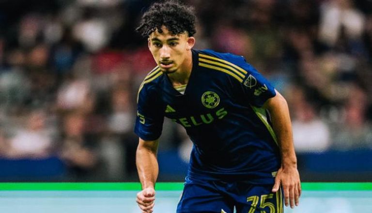  ريان اللومي، موهبة نادي فانكوفر وايتكابس الكندي