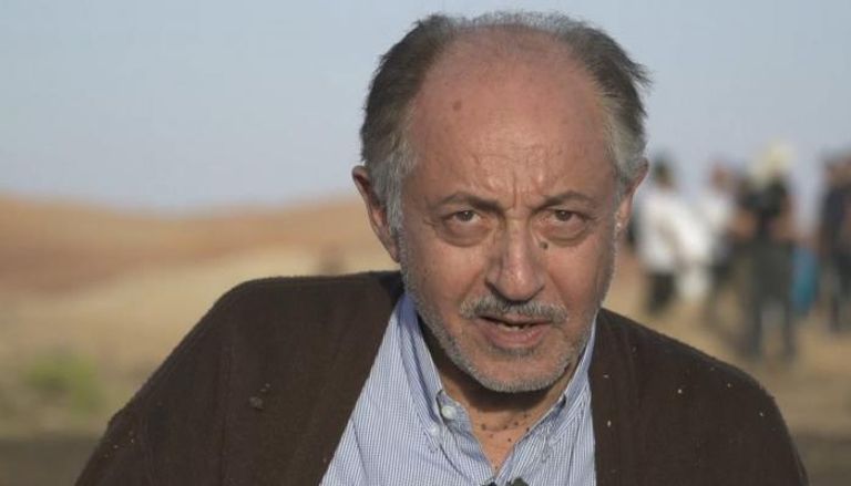 الفنان عبدالعزيز مخيون 