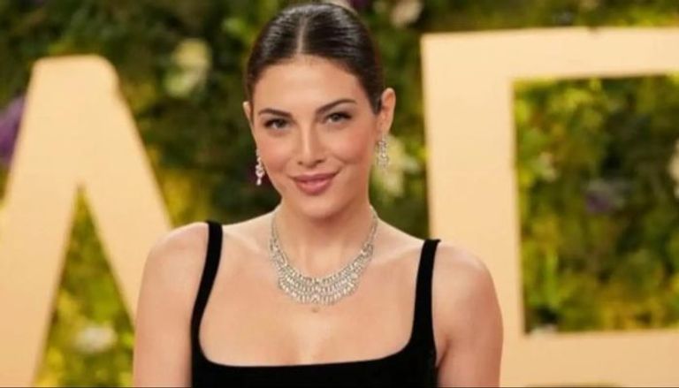 الفنانة رزان جمال