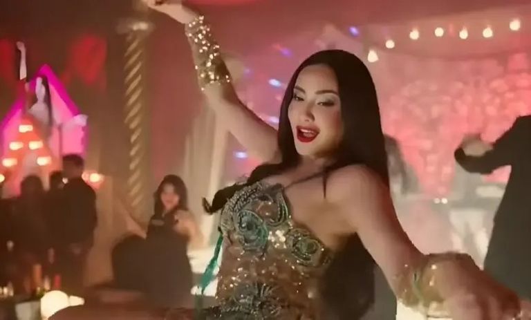 الفنانة مي القاضي