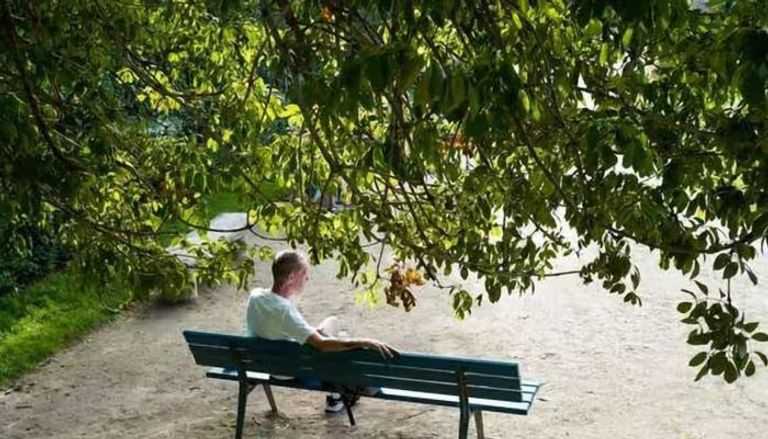 الشعورة بالوحدة ظاهرة واضحة بالمجتمع الفرنسي 