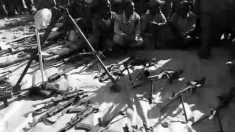 متفجرات عُثر عليها في مخبأ داعش بجبال علمسكاد (العين الإخبارية)