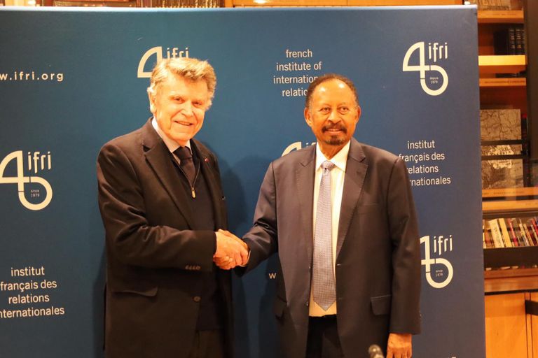 جانب من لقاء وفد «صمود» مع المركز الفرنسي للعلاقات الدولية في باريس