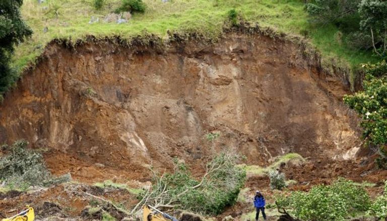 الانهيار الأرضي في إندونيسيا 