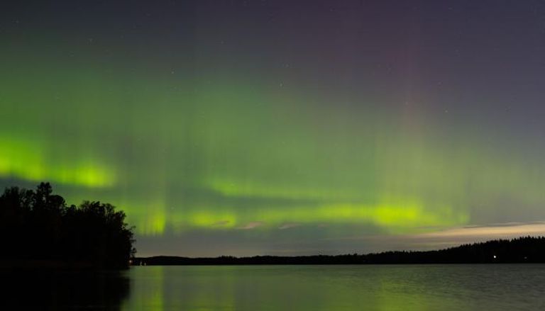 أضواء الشفق القطبي النادرة