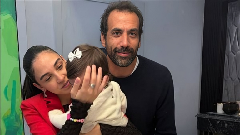 سلمى أبو ضيف تحتفل بعيد ميلاد بنتها سلمى أبو ضيف تحتفل بعيد ميلاد بنتها