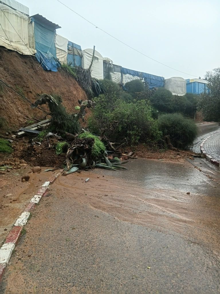 انزلاق أرضي لسيدي بوسعيد