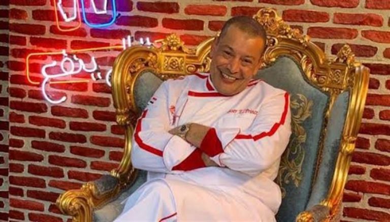 ناصر البرنس يتهم زوجته بالسرقة