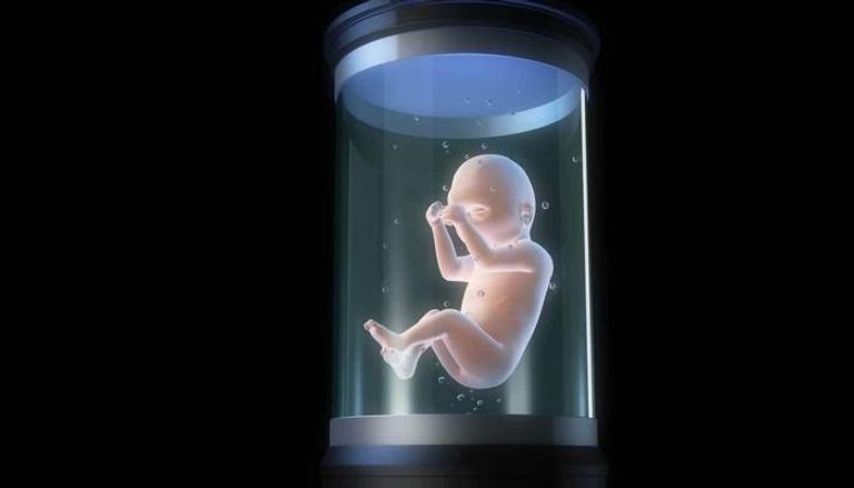 الرحم الاصطناعي يفتح أبواب الجدل العلمي والأخلاقي والسياسي