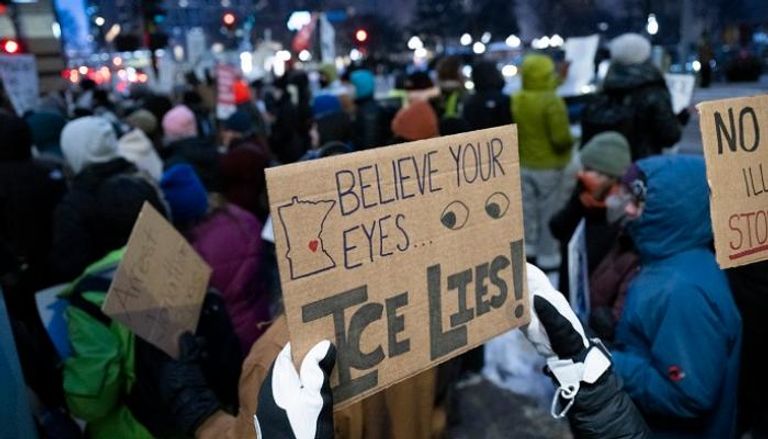 مظاهرة مناهضة لقوات الهجرة في مينيابوليس - أ.ف.ب