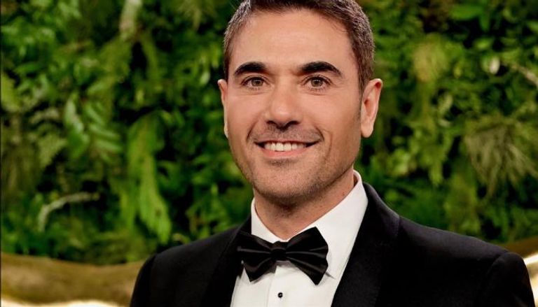 الفنان أحمد عز