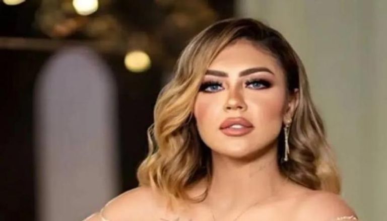 هدير عبدالرازق 