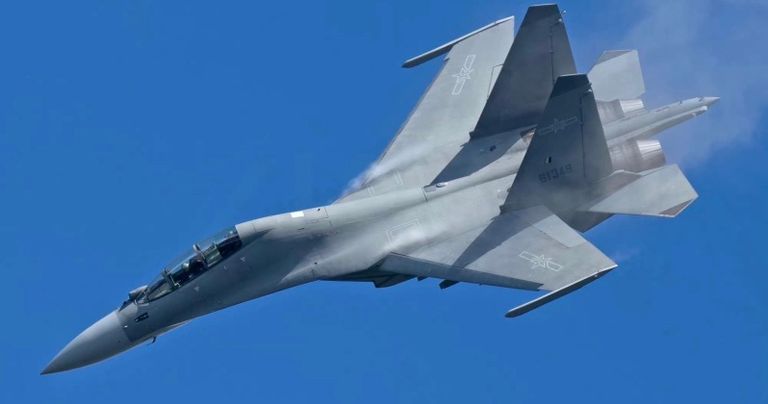 صاروخ بي إل-17 الصيني