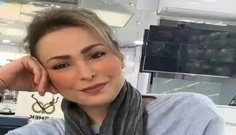 الفنانة اللبنانية أمل حجازي 