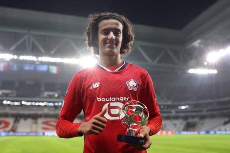 سفيان أمرابط نجم منتخب المغرب