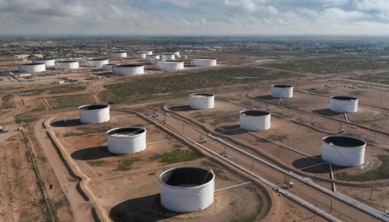 صهاريج النفط الخام في ولاية تكساس